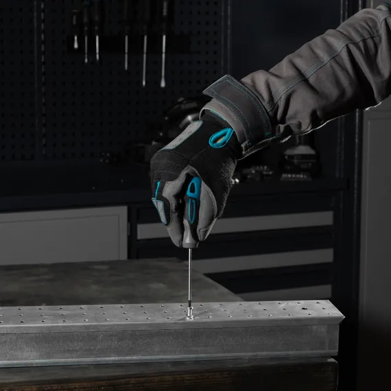 Отвертка PZ0 x 75 мм, S2, трехкомпонентная ручка Gross