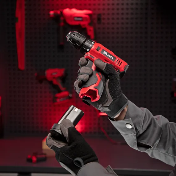 Дрель-шуруповерт аккумуляторная MCDL-12-02P, Li-Ion, 12 В, 2 акк. MTX