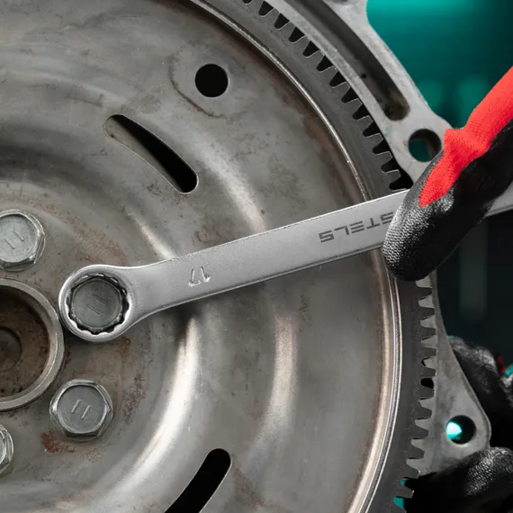 Ключ комбинированный, 17 мм, CrV, матовый хром Stels