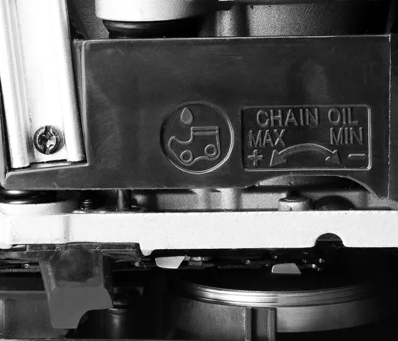 Бензопила цепная бензиновая, ЗУБР 56 см3, 45 см, Профессионал (ПБЦ-560 45ДП)