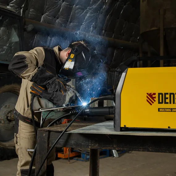 Аппарат инвертор. полуавтомат. сварки MultiMIG-200DP Synergy Double Pulse, 200 А, ПВ 80% Denzel