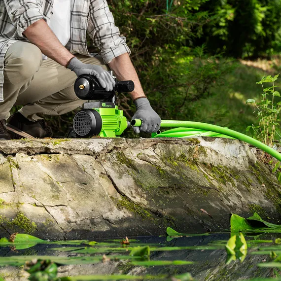 Насосная станция НС400-Ч, 400 Вт, напор 32 м, 2100 л/ч, ресивер 2 л Сибртех