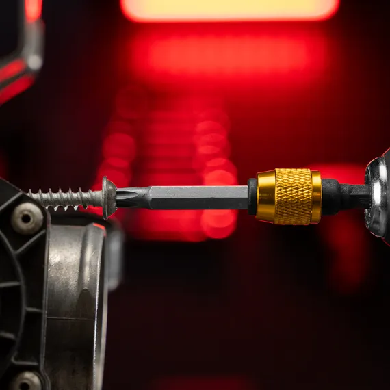 Набор бит, магнитный адаптер, CrV, пластиковый кейс, 64 шт. Matrix