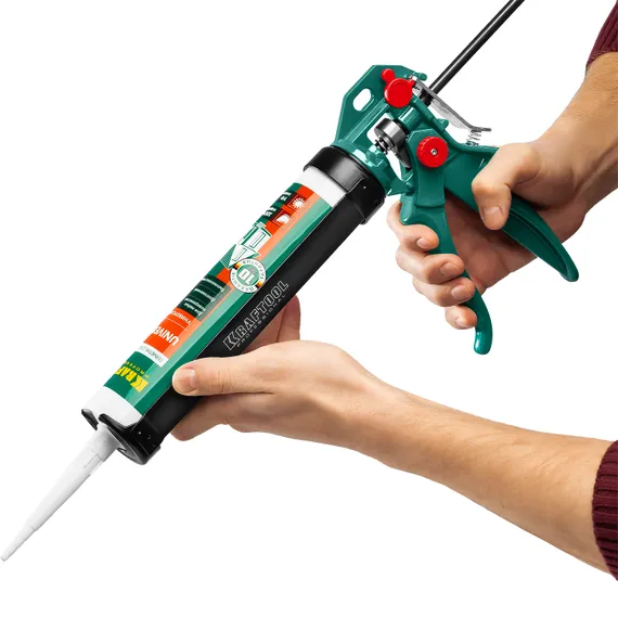 KRAFTOOL EXPERT 4-in-1 310 мл, антикапельная система, регулировка силы давления, усиленный скелетный поворотный пистолет для герметика (06675)