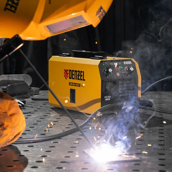 Аппарат инвертор. полуавтомат. сварки Mini MIG-140LFG, 140 А, ПВ 60%// Denzel