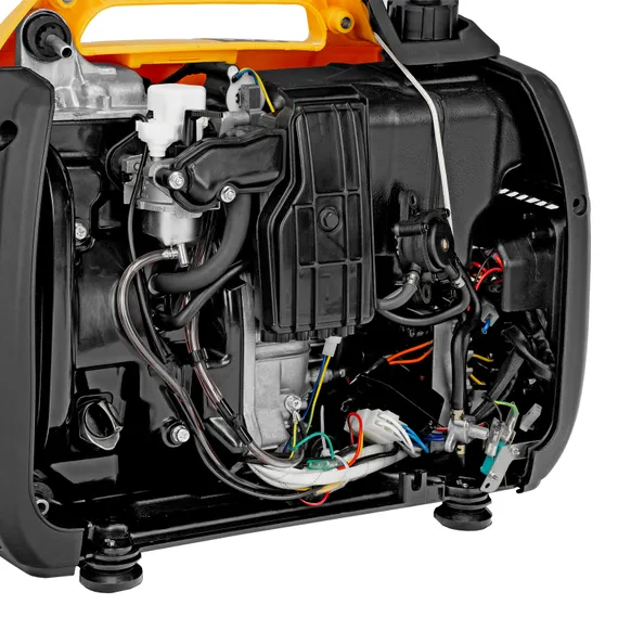 Генератор инверторный GT-2200iS, 2.2 кВт, 230 В, бак 4 л, закрытый корпус, ручной старт Denzel