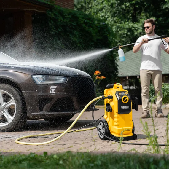 Моечная машина высокого давления K 90 Power, 3100 Вт, 220 бар, 600 л/ч, асинх. двиг.// Denzel