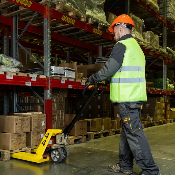 Каска защитная ударопрочная, ABS/PC, плавная регулировка, модель «Форвард» (К-05)оранж. Denzel