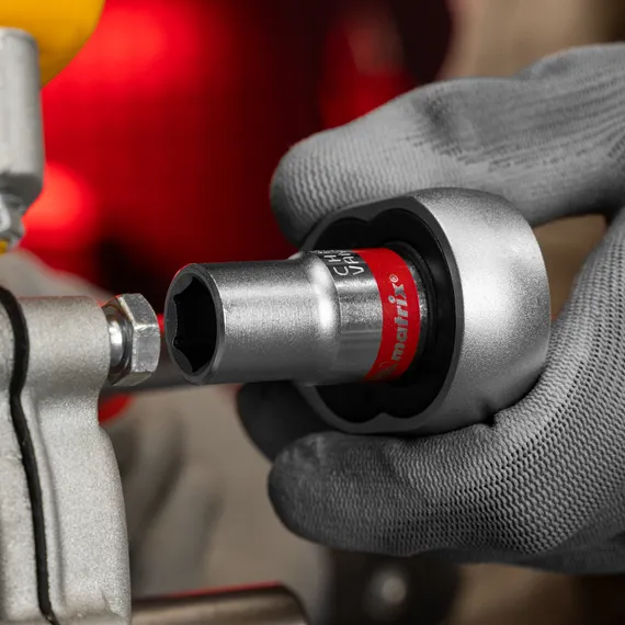 Головка торцевая, 14 мм, шестигранная, CrV, под квадрат 1/2, хромированная Matrix