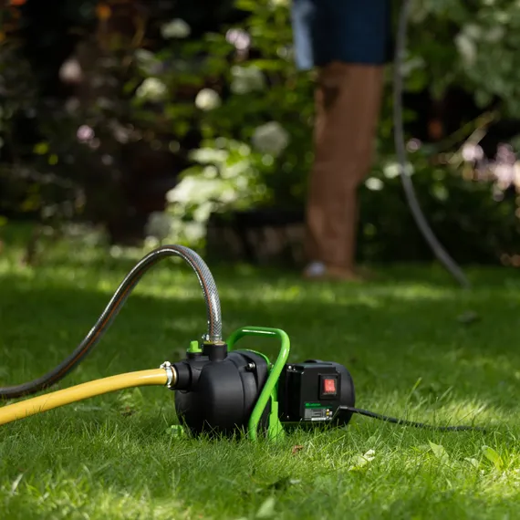 Садовый поверхностный насос СПН850-П, 850 Вт, напор 42 м, 3500 л/ч, пластик Сибртех