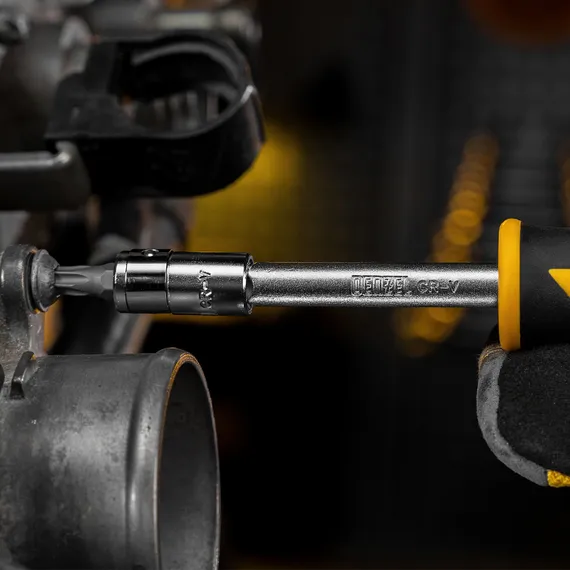 Набор инструментов, 1/2", 1/4", CrV, S2, пластиковый кейс, 122 предмета Denzel