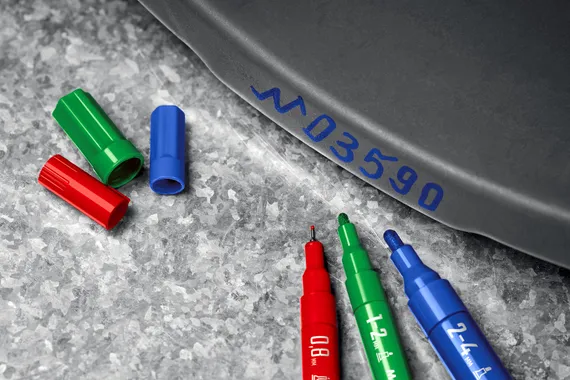 ЗУБР МК-200 красный, 1 мм маркер-краска (06326-3)