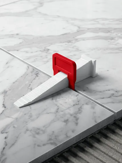 STAYER СВП TileFix, комплект: 0,5 мм, зажим + клин, 50 + 50 шт, система выравнивания плитки ″ворота″ (33840-H50)