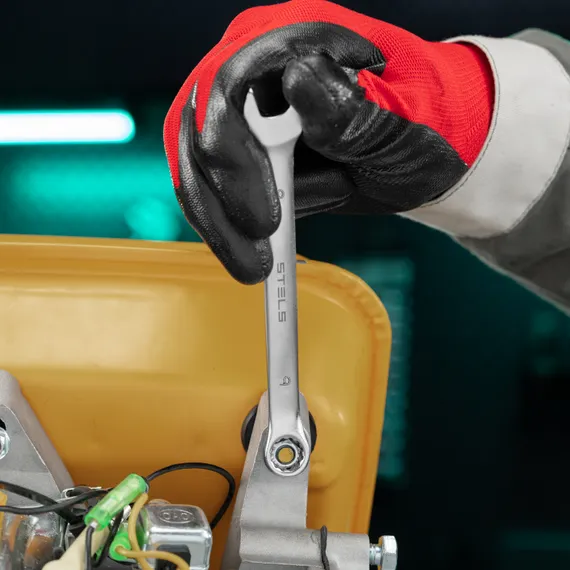 Ключ комбинированный, 9 мм, CrV, матовый хром Stels