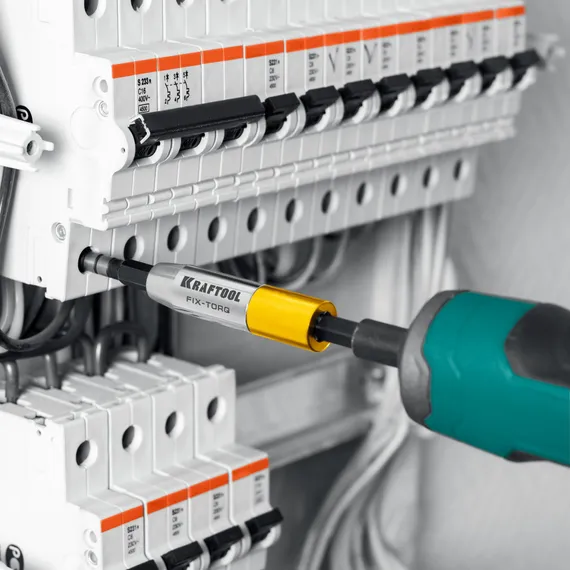KRAFTOOL FIX-TORQ 2.0 Нм динамометрический адаптер для бит (64035-2.0)