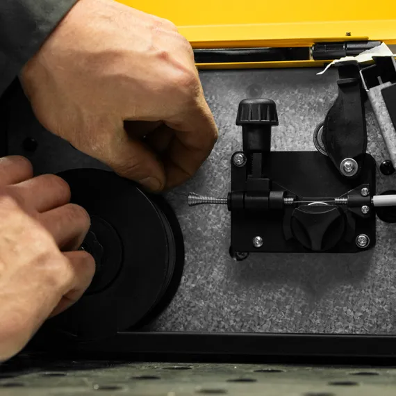 Аппарат инвертор. полуавтомат. сварки Mini MIG-140LFG, 140 А, ПВ 60%// Denzel