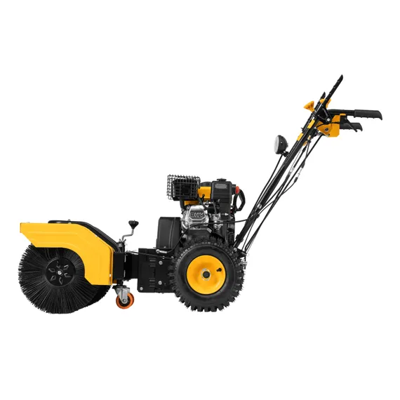 Гибридная снегоуборочная машина с функц. подметания SWB-800, 212 сс, руч. старт, 2 насадки Denzel