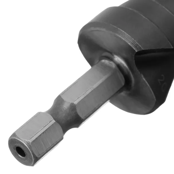 Сверло ступенчатое 4-6-8-10-12-14-16-18-20 мм, Р6М5, 6-гр. хвостовик Denzel