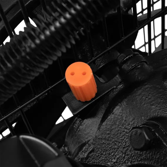 Компрессор воздушный BCV2200/100, ременный привод, 2.2 кВт, 100 литров, 370 л/мин Denzel