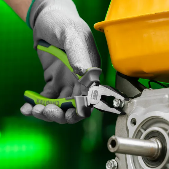 Плоскогубцы комбинированные, 160 мм, фосфатирование, трехкомпонентные рукоятки Сибртех