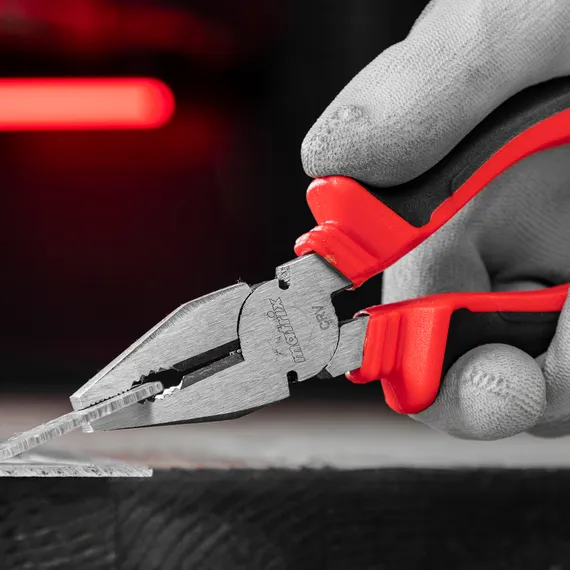 Плоскогубцы комбинированные, 180 мм, хром-ванадий, двухкомпонентные рукоятки Matrix