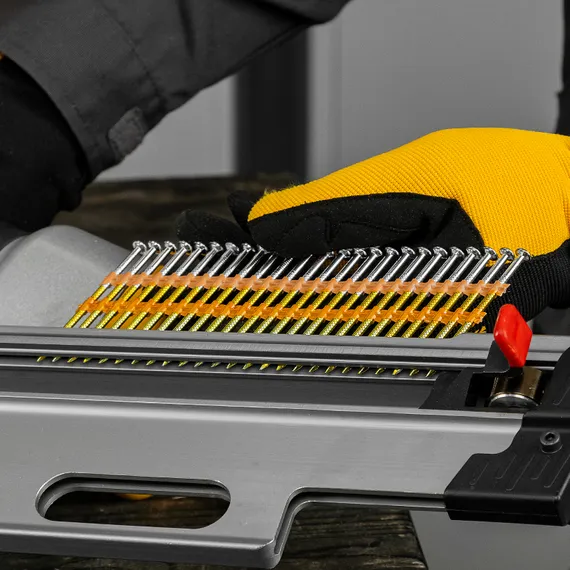 Гвозди для пнев. нейлера (оцинк.) длина - 65 мм, диам. - 2,9 мм, 2000 шт. Denzel