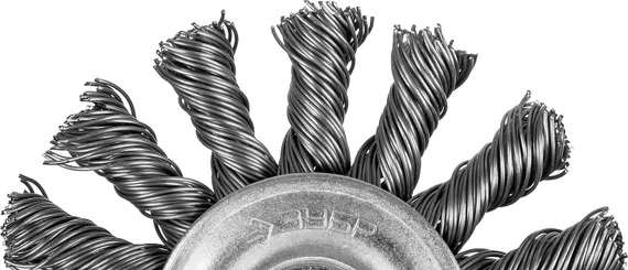 ЗУБР 75 мм, жгутированная стальная проволока 0.5 мм, щетка дисковая для дрели, Профессионал (3522-075)