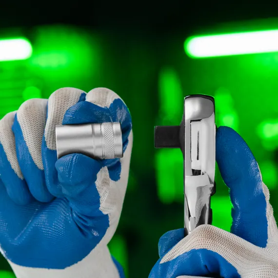 Ключ-трещотка 1/2", 45 зубьев, цельнометаллический, с быстрым сбросом, CrV, хром Сибртех