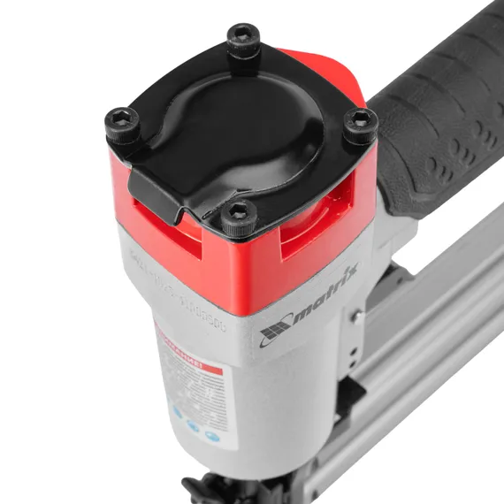 Нейлер пневматический для гвоздей от 10 до 50 мм Matrix