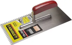 STAYER 130х280 мм, 4х4 мм, деревянная ручка, зубчатая, стальная, Штукатурная гладилка, MASTER (0801-04)