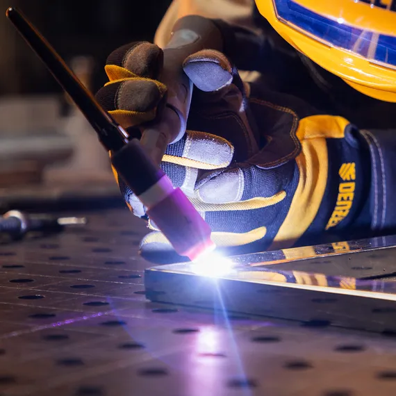 Аппарат инвертор. аргонодуговой сварки ITIG-200 ACDC Mix Pulse, 200 А, ПВ 60% Denzel