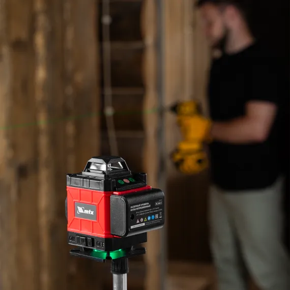 Лазерный уровень м-призм. ML 360-4 Pro SET, 30 м, акк. Li 3000 мАч, состоит из 2 частей MTX