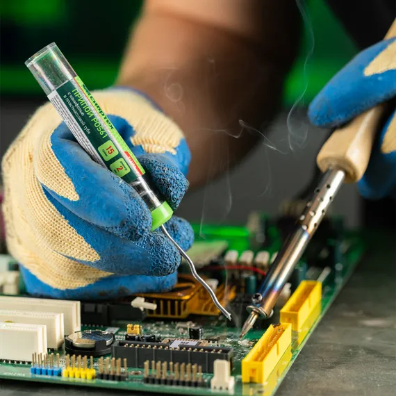 Припой с канифолью, D 2 мм, 15 г, POS61, в пластмассовой тубе Сибртех