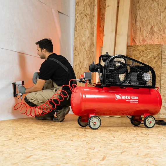 Компрессор воздушный ременный привод КР3000/100  3,0 кВт, 100 литров, 510 л/мин МТХ