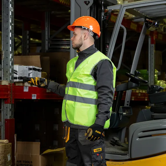 Каска защитная ударопрочная, ABS/PC, плавная регулировка, модель «Форвард» (К-05)оранж. Denzel