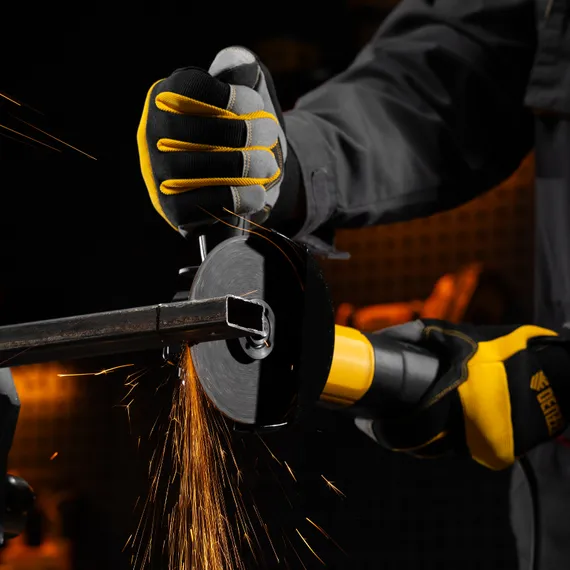 Углошлифовальная машина AGB125-1700, 1700 Вт, 125 мм, 3000-11000 об/мин Denzel