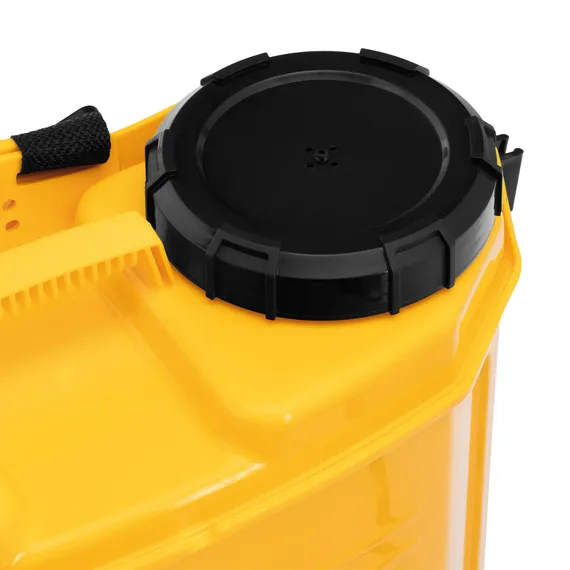 Опрыскиватель ранцевый аккумуляторный D-12LA, 12 л, 12 В, 8 Ач Denzel