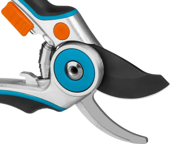 GRINDA P-29, 210 мм, закаленная сталь, усиленная конструкция с эргономичными алюминиевыми рукоятками, плоскостной секатор, PROLine (423429)