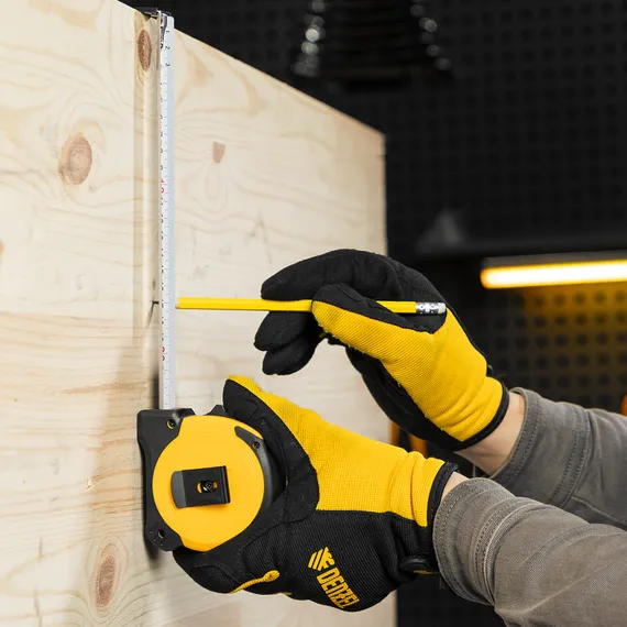 Рулетка 8м х 25мм, двухкомп. корпус, магнитный обрезиненный зацеп Denzel