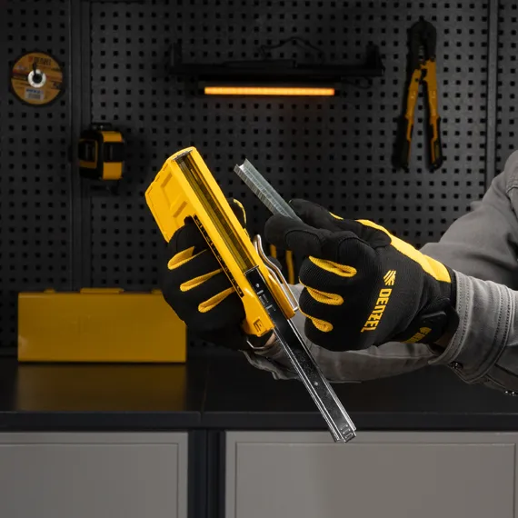 Степлер мебельный, тип 53 и 13, 6-14мм, тип 140, 10-14мм, тип 300, 15мм, тип 500, 15мм Denzel