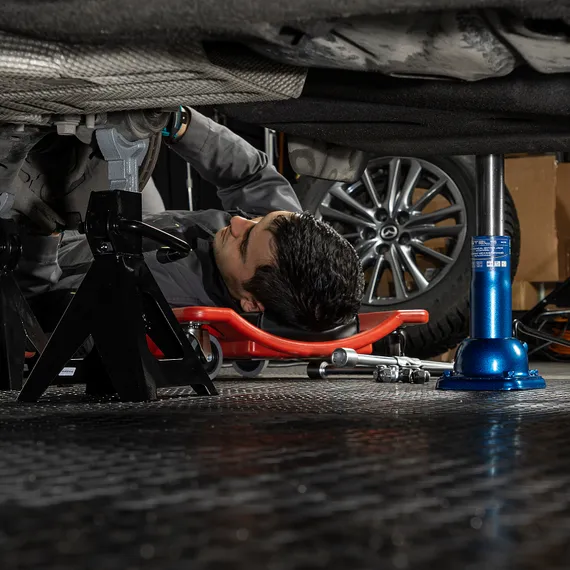 Домкрат механический бутылочный, 2 т, h подъема 210-495 мм, домкрат, ручка Stels