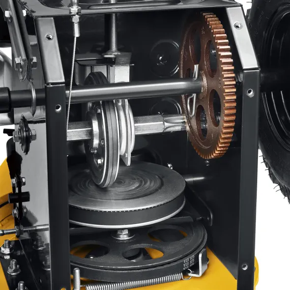 Снегоуборщик бензиновый STEHER 72 см электростартер EXTREM (GST-772E)