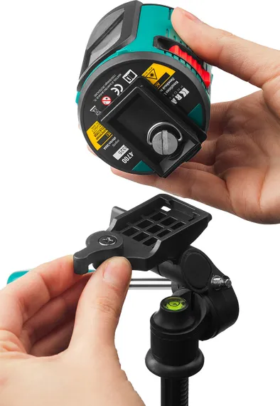 KRAFTOOL CL 20 #4 нивелир лазерный, 20 м, IP54, точн. +/-0,2 мм/м, держатель, штатив, в кейcе