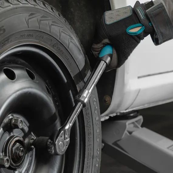 Ключ-трещотка телескопический 1/2", 305-445 мм, CrV, 72 зуба, с быстрым сбросом, хром Gross