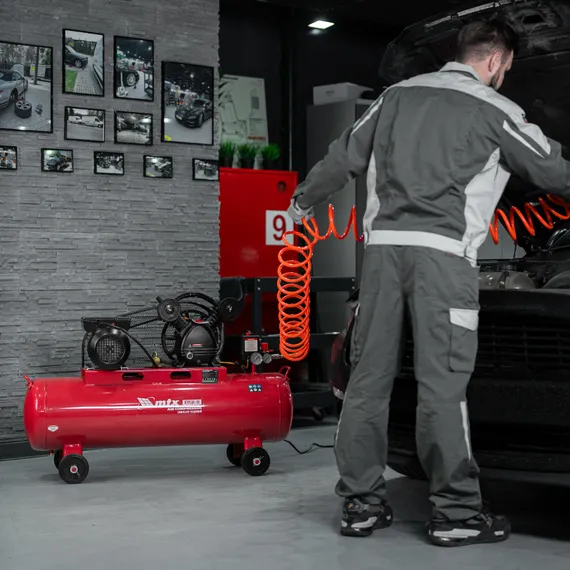 Компрессор воздушный ременный привод КР2500/80, 2,5 кВт, 80 литров, 420 л/мин МТХ