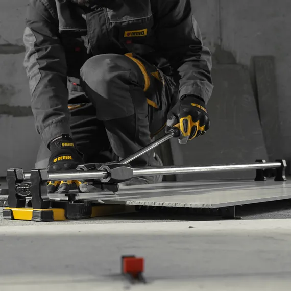 Плиткорез 1000х14мм, цельнометал. напр., каретка на подш., стальная станина, рукоятка-пенал Denzel