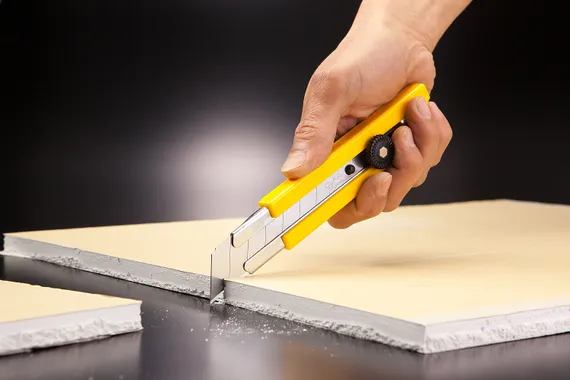 OLFA 25 мм, нож с выдвижным лезвием (OL-H-1)