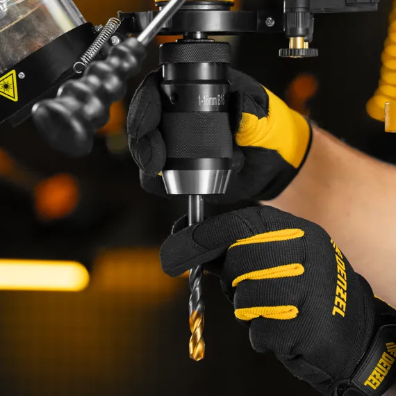 Станок сверлильный DDM-550L, 550 Вт, 16 мм, 12 ск., лазер, настольный Denzel