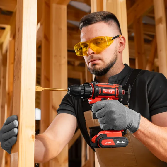 Дрель-шуруповерт аккумуляторная CDS-20, Li-Ion, 20 В// MTX