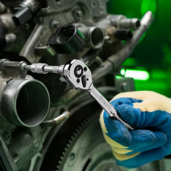 Ключ-трещотка 1/4", 45 зубьев, цельнометаллический, с быстрым сбросом, CrV, хром Сибртех